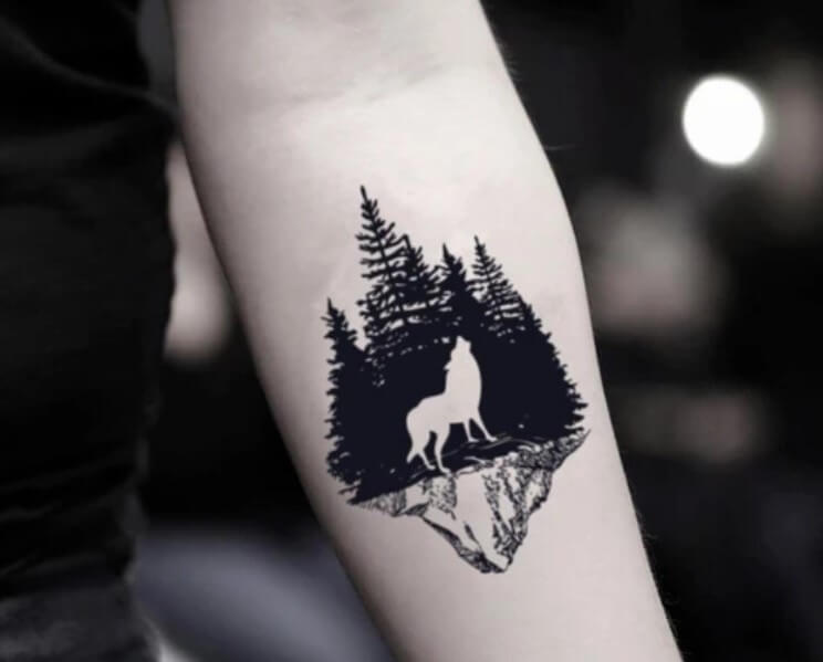 Small Wolf Tattoo Ideas