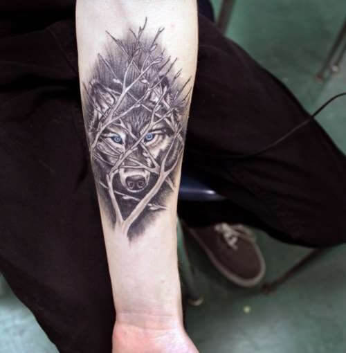 14 Small Wolf Tattoo Ideas Petpress