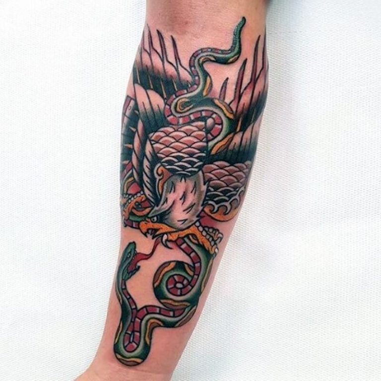 16 Realistic Eagle And Snake Tattoo Designs With Meanings