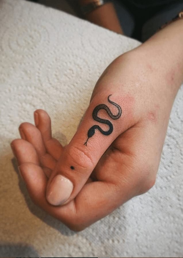 Top 22 Finger Tattoo Designs - Snake Ideas | PetPress