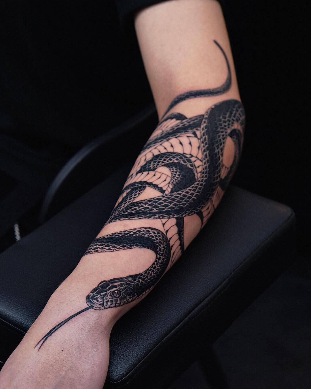 Half Sleeve Tattoo For Women
