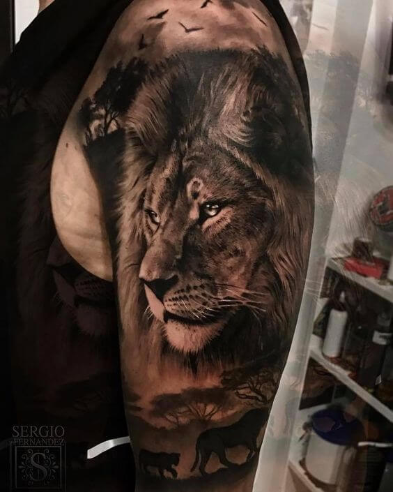 REALISTIC LION TATTOO TIMELAPSE - YouTube